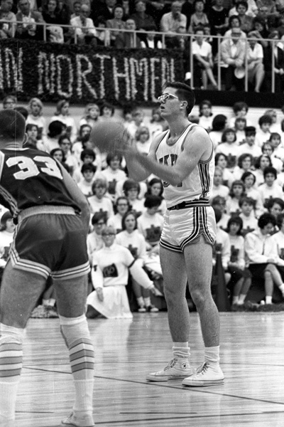 1965-1966-Basketball-04.jpg