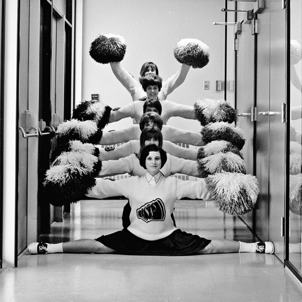 1966-1967-Cheerleaders-10.jpg