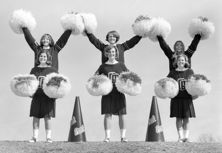 1966-1967-Cheerleaders-12.jpg