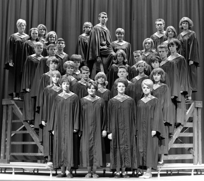 1966-1967-Choir-03.jpg