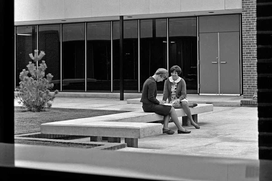 1966-1967-Courtyard-05.jpg
