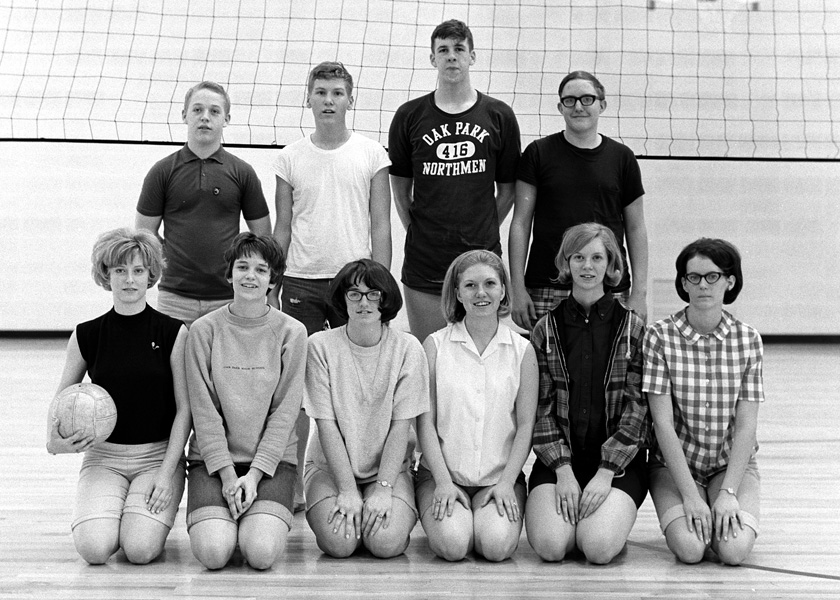 1967-1968-Volleyball-11.jpg