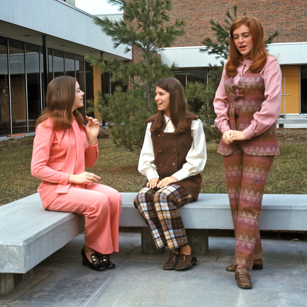 1970-1971-ThreeQueens-01.jpg