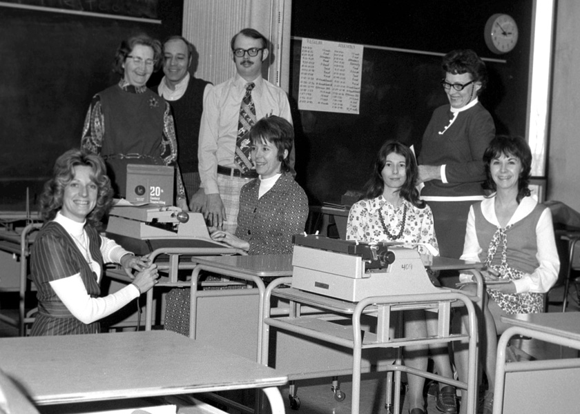 1973-1974-Admin-Faculty-Staff-04.jpg