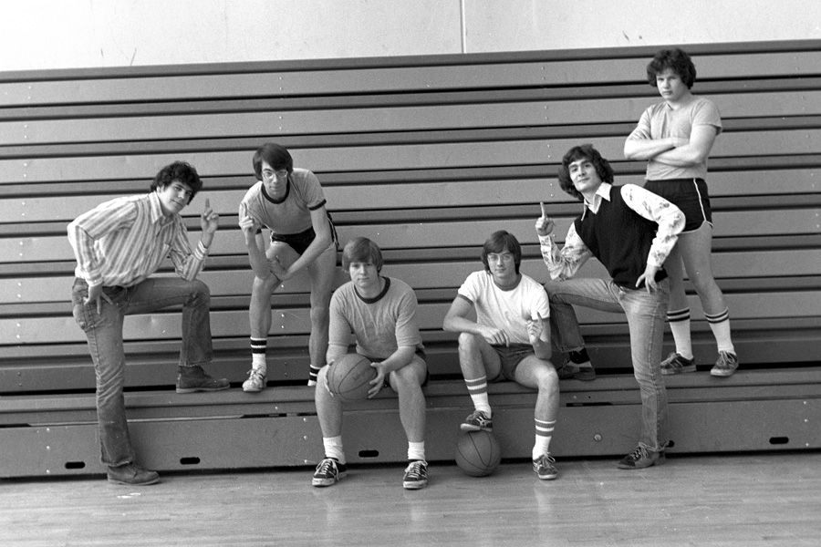 1973-1974-IntramuralBasketball-01.jpg