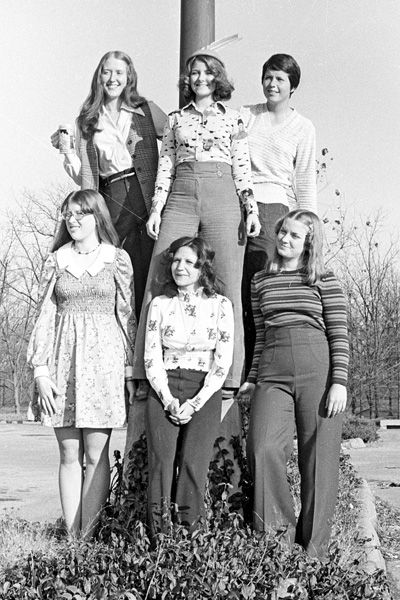 1974-1975-GermanClub-01.jpg