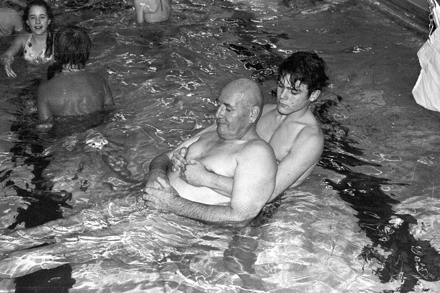 1974-1975-Swimming-03.jpg