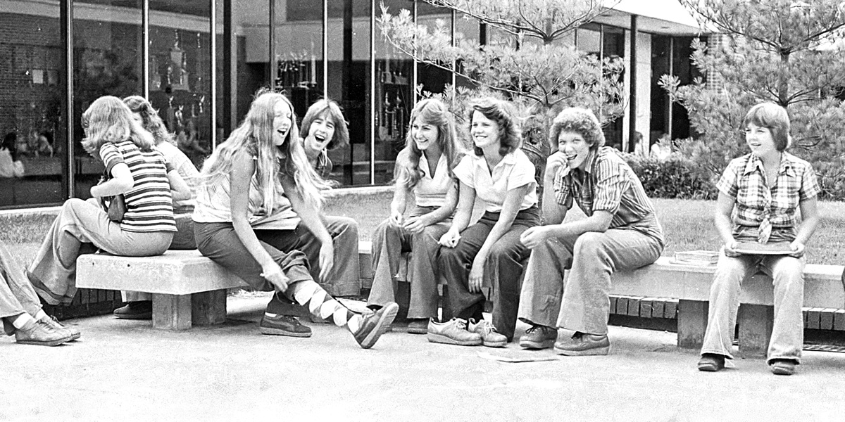 1977-1978-Courtyard-03.jpg