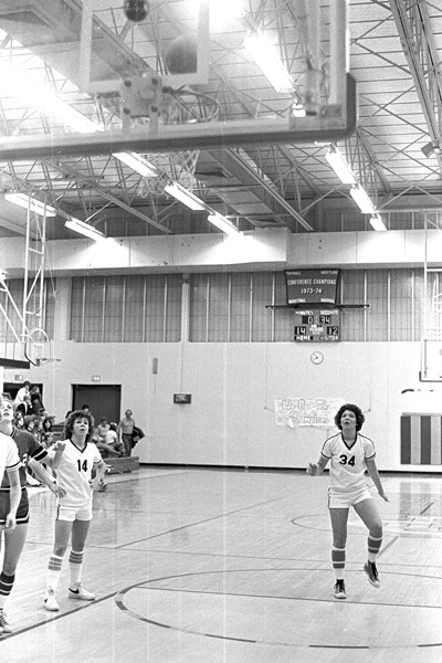 1977-1978-GirlsBasketball-07.jpg