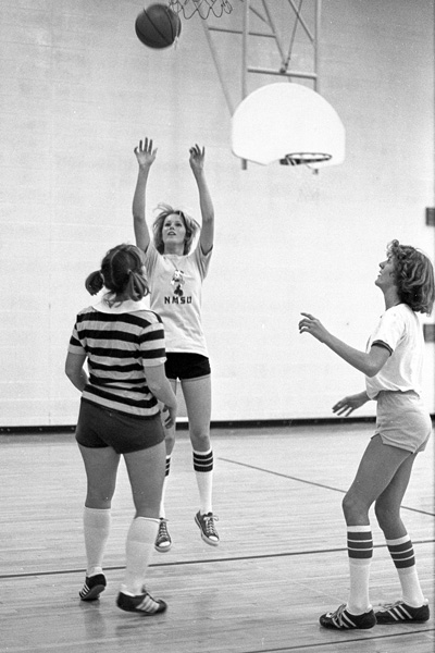 1977-1978-GirlsBasketball-11.jpg