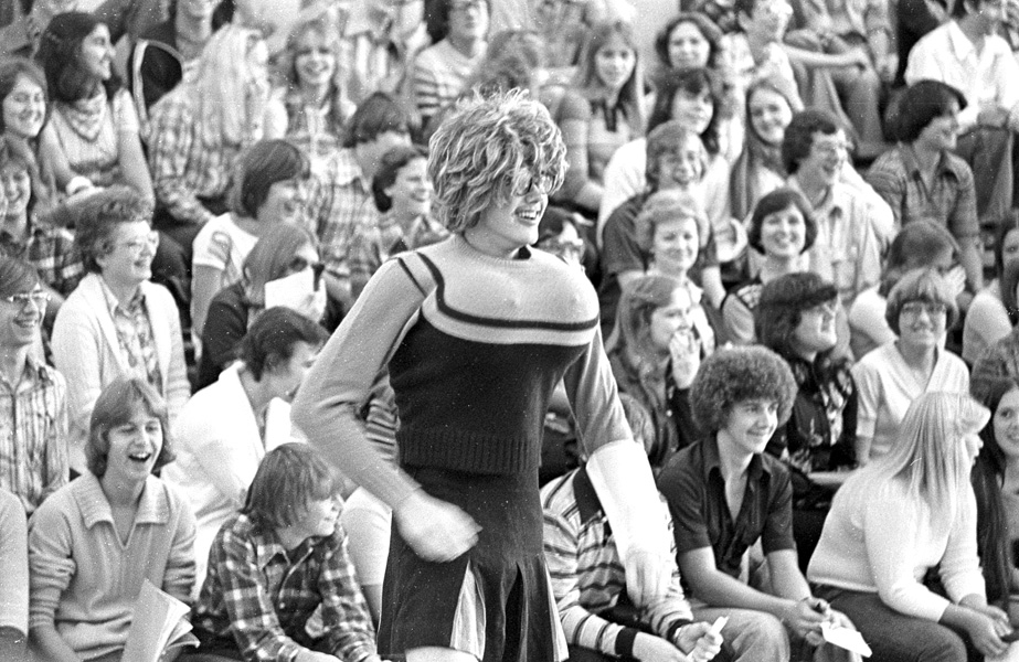 1977-1978-HomecomingAssembly-04.jpg
