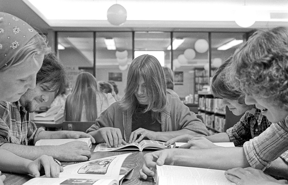 1977-1978-Library-03.jpg