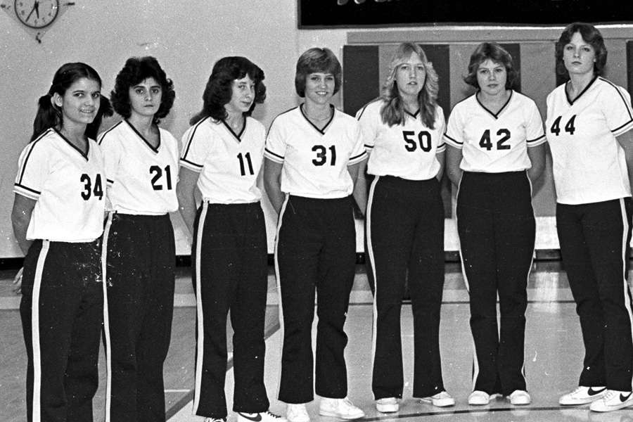 1979-1980-GirlsBasketball-07.jpg