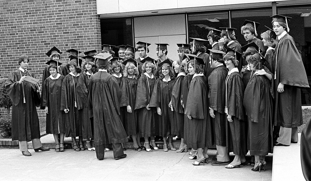 1979-1980-Graduation-52.jpg