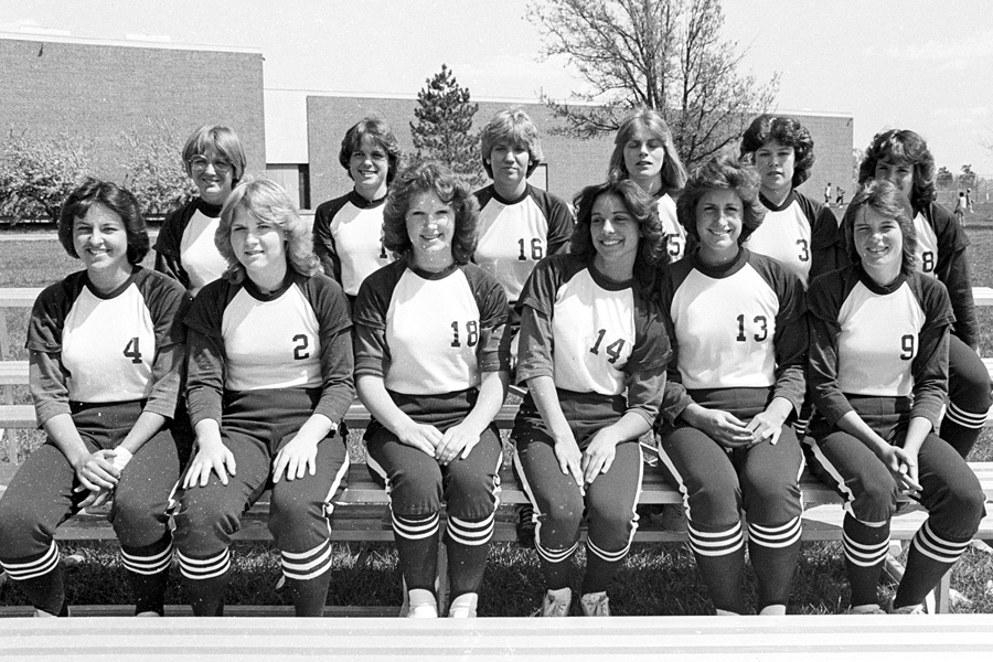 1979-1980-Softball-01.jpg