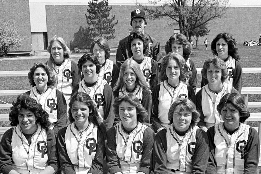 1979-1980-Softball-06.jpg