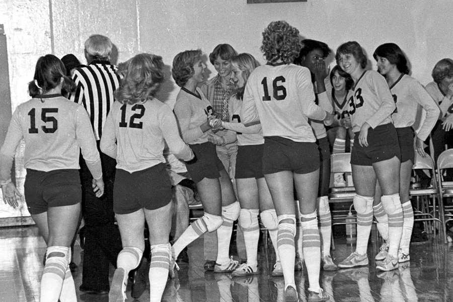1979-1980-Volleyball-12.jpg