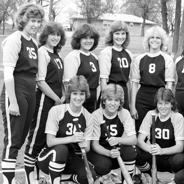 1981-1982-Softball-02.jpg