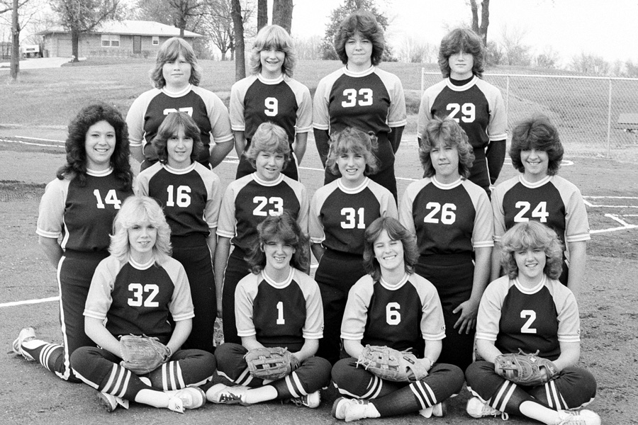 1981-1982-Softball-04.jpg