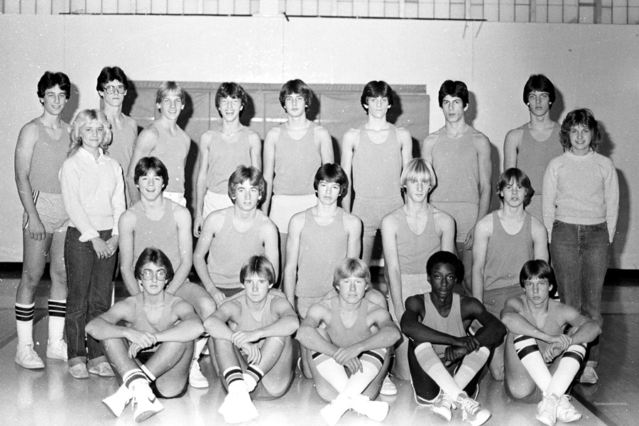 1982-1983-Basketball-04.jpg