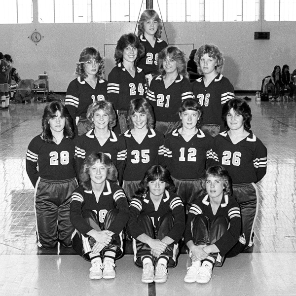 1982-1983-Volleyball-04.jpg