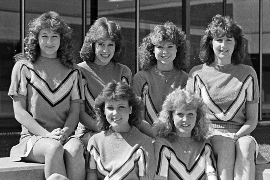 1984-1985-Cheerleaders-07.jpg