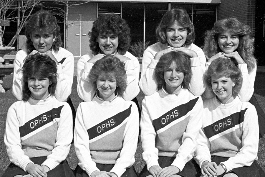 1984-1985-Cheerleaders-08.jpg