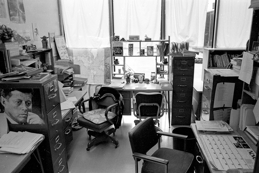 1984-1985-Office-01.jpg