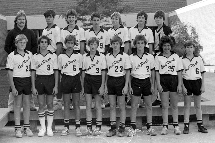 1984-1985-Soccer-01.jpg