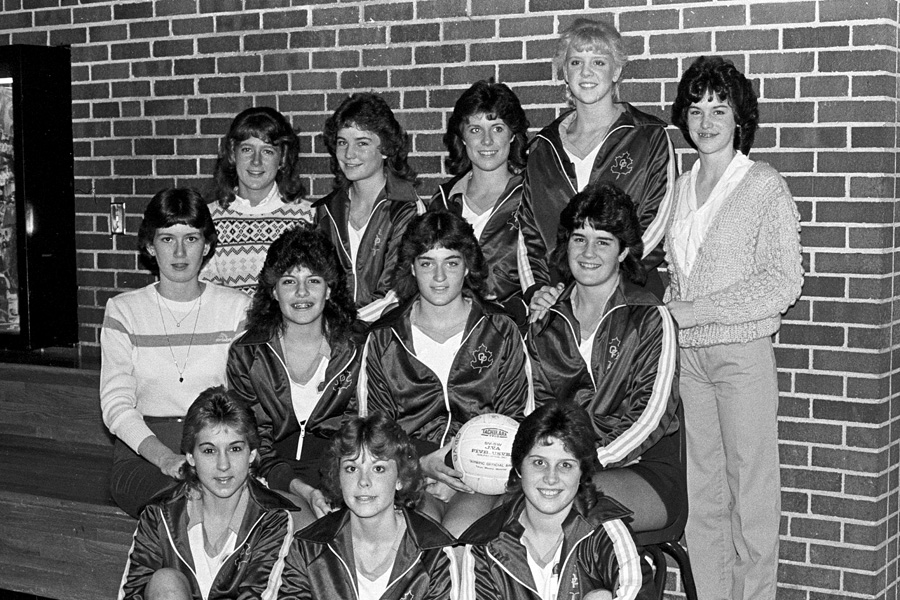 1984-1985-Volleyball-05.jpg