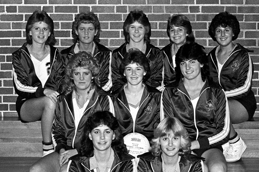 1984-1985-Volleyball-07.jpg
