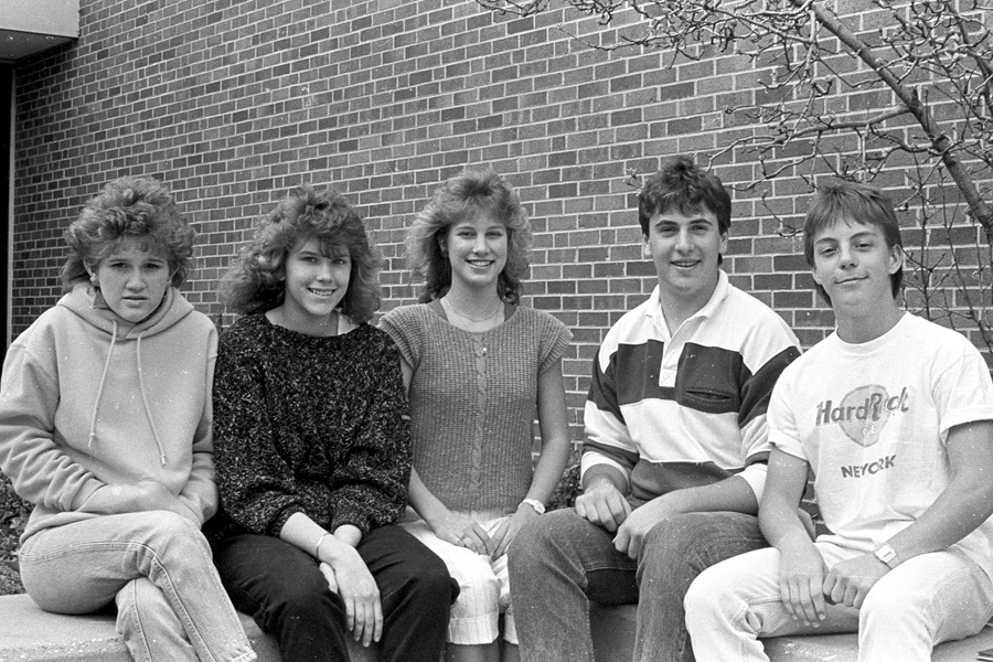 1986-1987-FreshmanOfficers-02.jpg