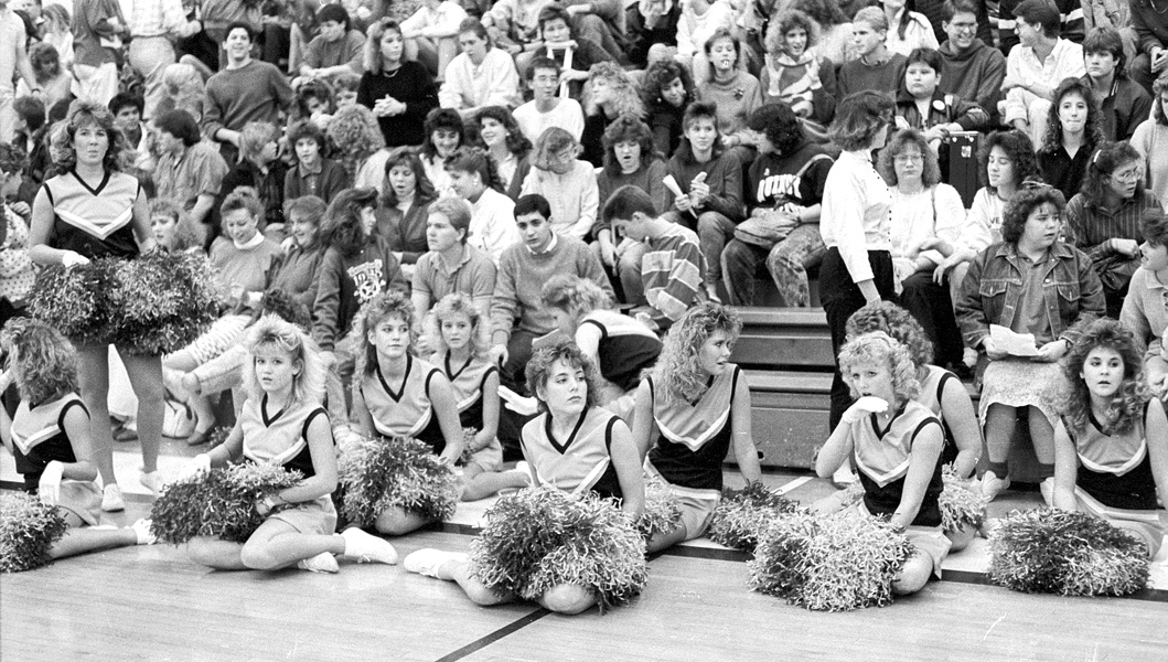 1987-1988-ChristmasAssembly-24.jpg