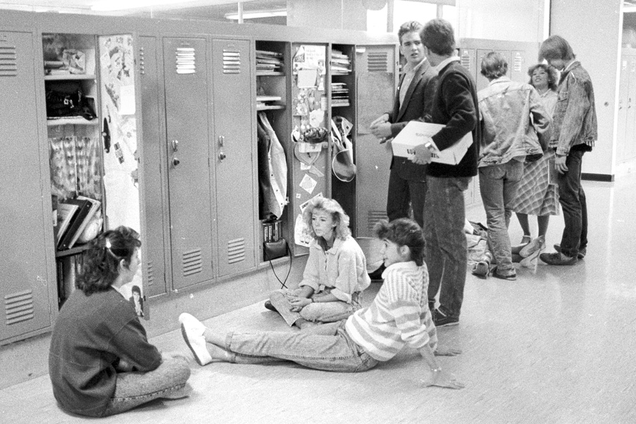 1987-1988-NewLockers-03.jpg