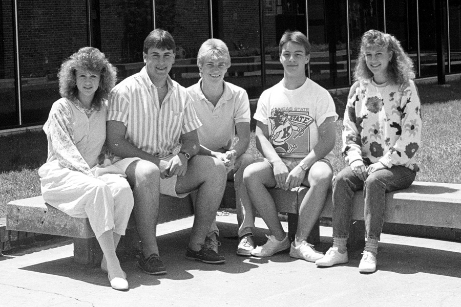 1987-1988-SophomoreOfficers-01.jpg