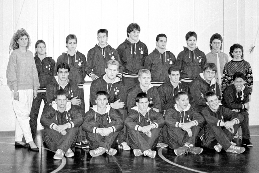 1987-1988-Wrestling-01.jpg