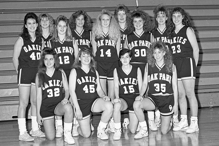 1989-1990-Basketball-03.jpg