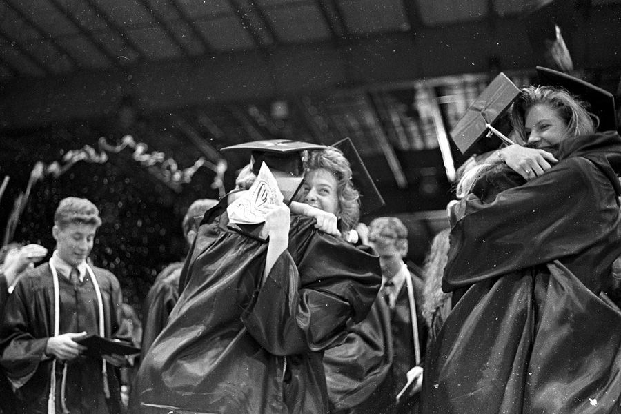 1990-1991-Graduation-07.jpg
