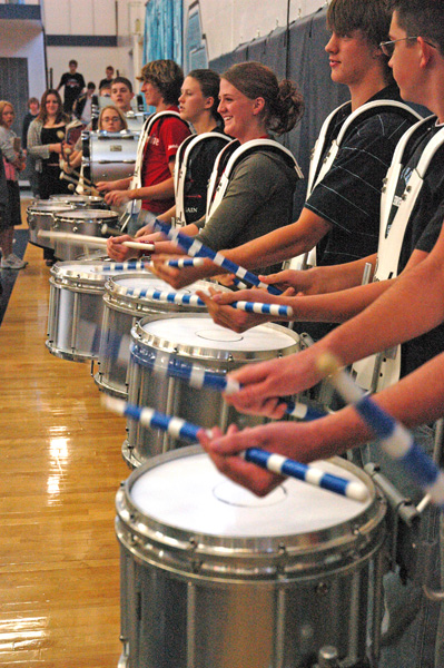 2004-2005-Drumline-01.jpg